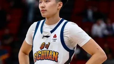 利馬加盟阿森納夢碎，轉投曼城津琴科，意外迎新機遇！